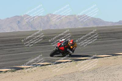 media/Oct-25-2025-Race Pace (Sat) [[47cce5476f]]/Non Verified (1st 20 Minutes of Every Hour)/1-Bowl (10am)/